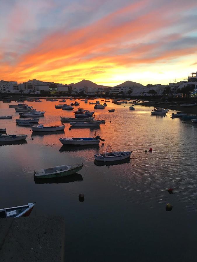 Casa Pescado, Madera Y Sol